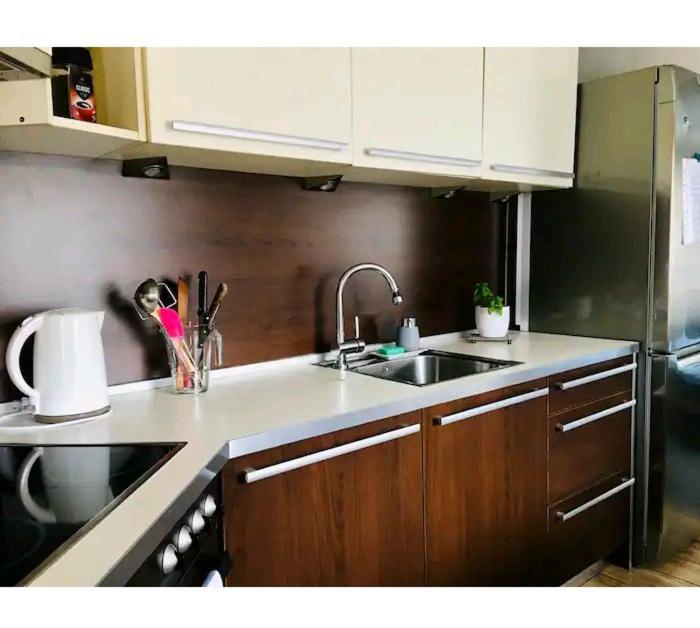 390 Holiday home *